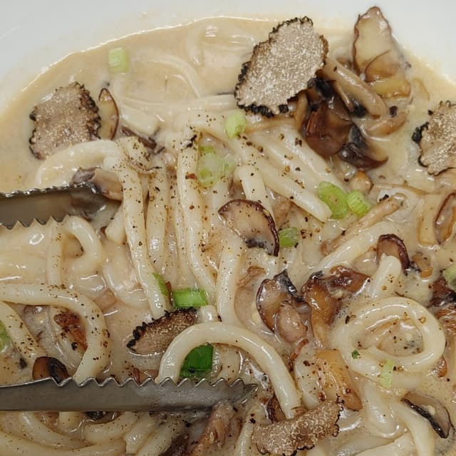Photo of the dish “Mushroom udon.”