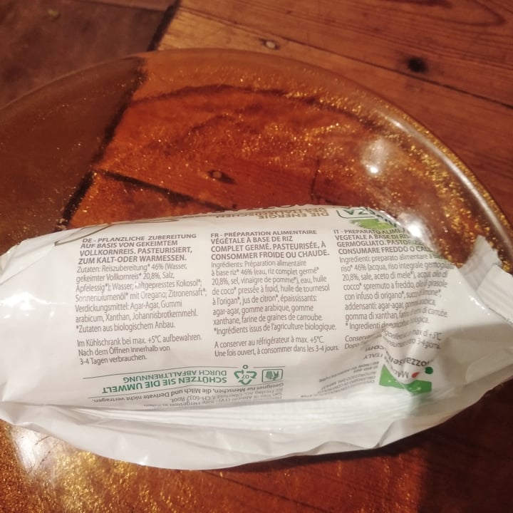 review photo of Mozzarisella Mozzarisella Classic shared by @quelqunun on 13 May 2021 - review