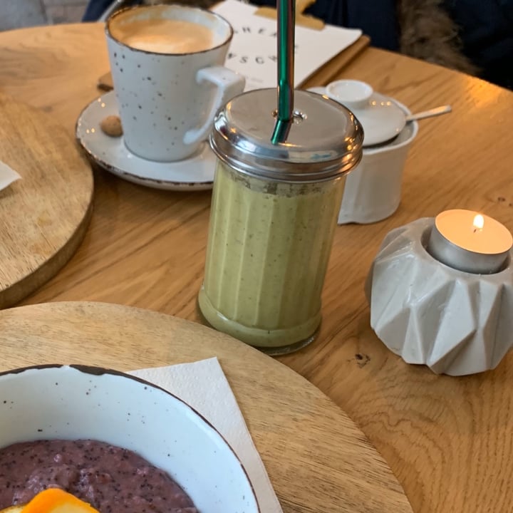 review photo of Herr Sonnenschein Grüner Mango Smoothie shared by @veganfan24 on 03 Mar 2020 - review
