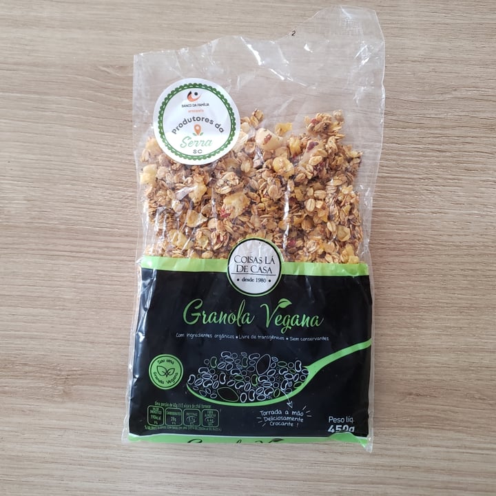 photo of Coisas lá de casa Granola vegana shared by @claubattistella on  06 Dec 2021 - review