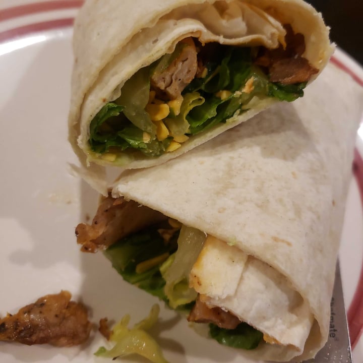 photo of STALK & SPADE Buffalo Grilled Chick’n Wrap shared by @ambularfortheanimals on  21 Aug 2021 - review