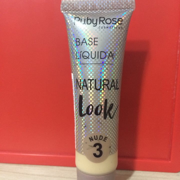 photo of RubyRose Base líquida natural look shared by @xuxuzinha on  07 Dec 2021 - review