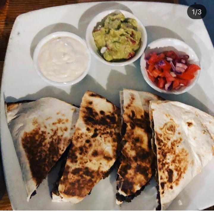 photo of Plant Quesadillas shared by @ildsarria on  05 Mar 2020 - review