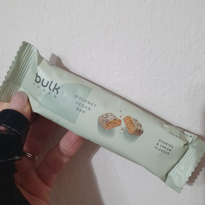 photo of Bulk powders Vegan protein Bar shared by @deborahspagnolo on  29 May 2022 - review