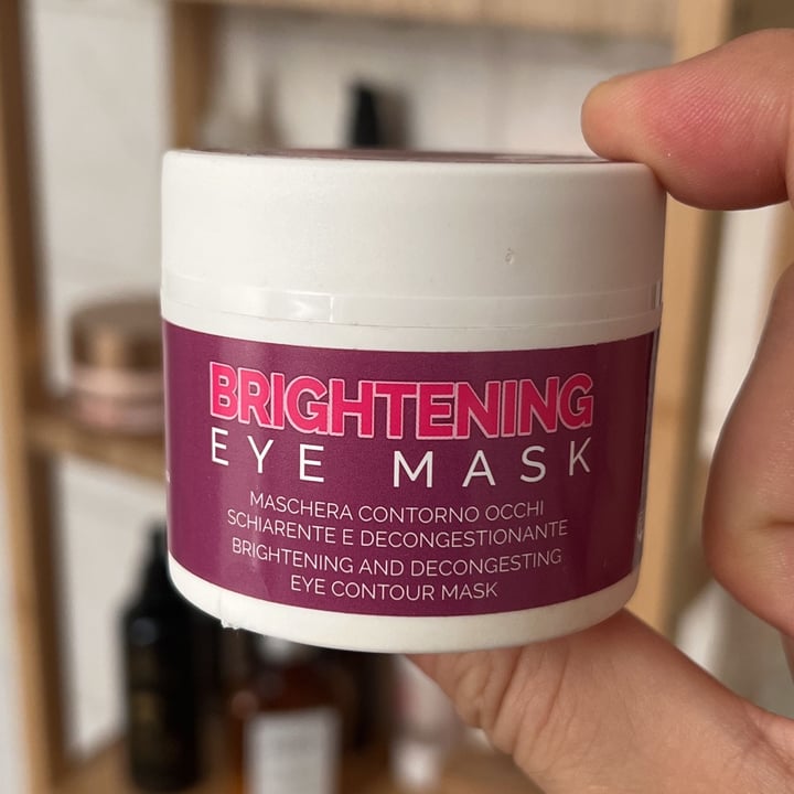 review photo of Veralab Brightening Eye Maak shared by @dipazza on 24 Aug 2022 - review