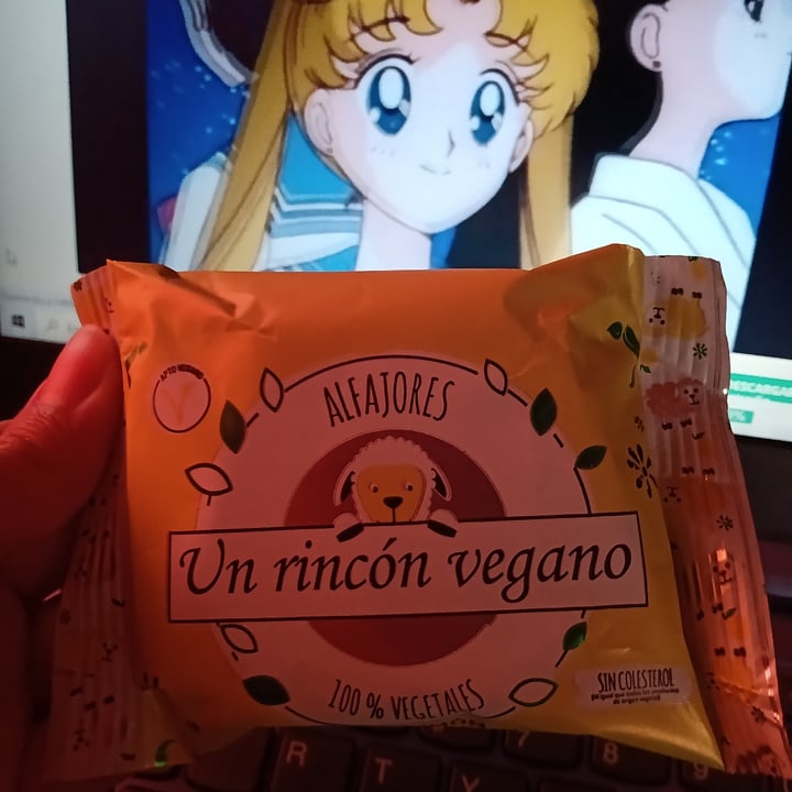 photo of Un Rincón Vegano Alfajor de Limón shared by @hilen on  24 Jul 2021 - review