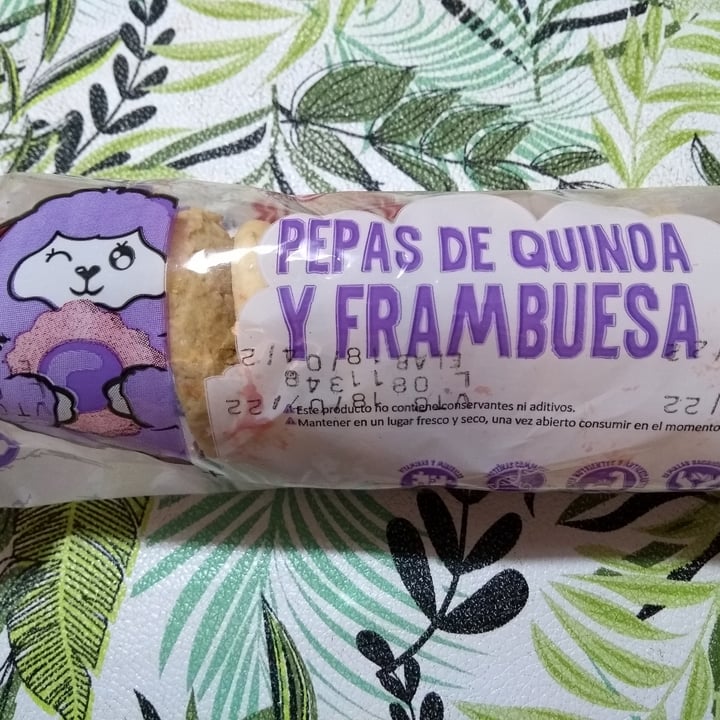 photo of Kiwicha Pepas de Quinoa y Frambuesa shared by @nehuesalva on  23 May 2022 - review