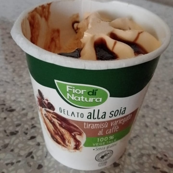 photo of Fior di Natura Gelato alla Soia Tiramisù Variegato al Caffè shared by @mariastaccatochiara on  24 Jun 2022 - review