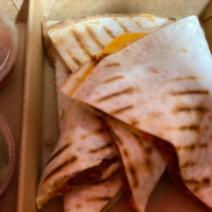 photo of Frutas Prohibidas Quesadillas de chorizo shared by @gateravegana on  29 Aug 2021 - review