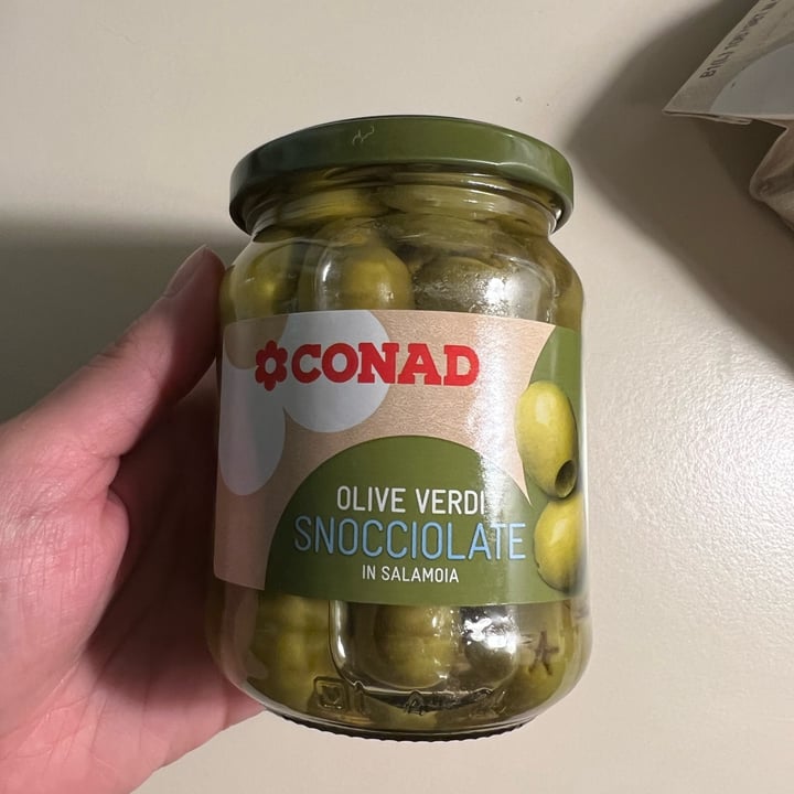 review photo of Conad Olive verdi snocciolate in salamoia shared by @julietvampire on 07 Apr 2022 - review