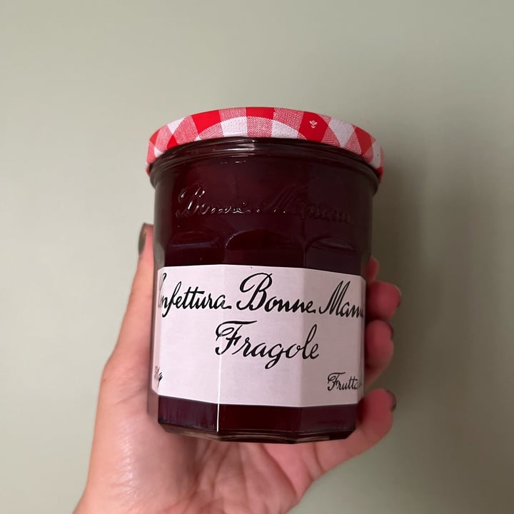 photo of Bonne Maman Confettura di fragola shared by @julietvampire2 on  12 Jun 2022 - review