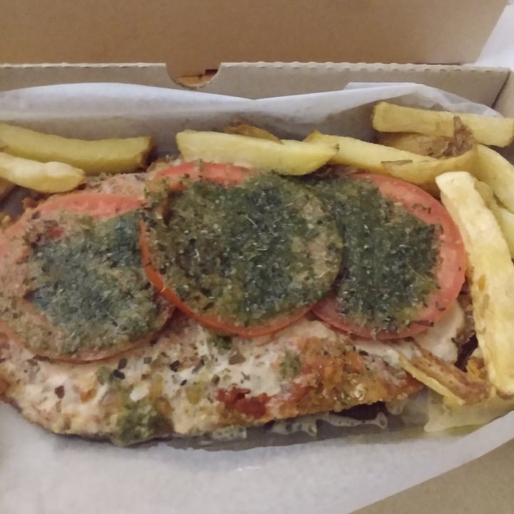 photo of Crisana Plant Based (Delivery y Take Away) Milanesa genovesa shared by @jesicaagui on  09 Feb 2022 - review