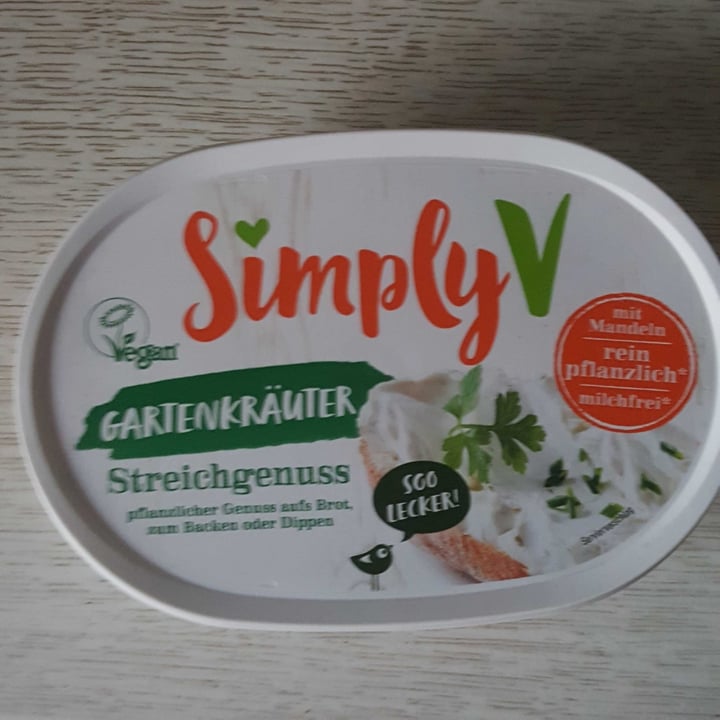 review photo of Simply V Cremiger Kräuter Streichgenuss shared by @malle on 30 Apr 2020 - review