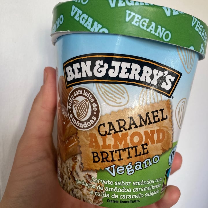 review photo of Ben & Jerry's Caramel Almond Brittle Non-Dairy Frozen Dessert shared by @vegly on 29 Aug 2021 - review