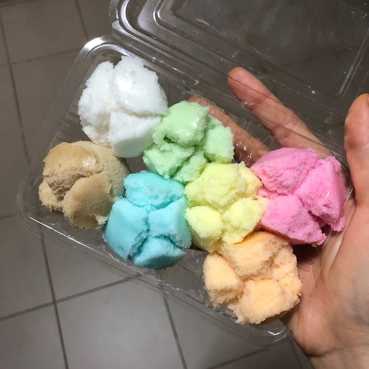 photo of Bukit Panjang Market Rainbow Huat Kueh shared by @consciouscookieee on  14 Dec 2020 - review