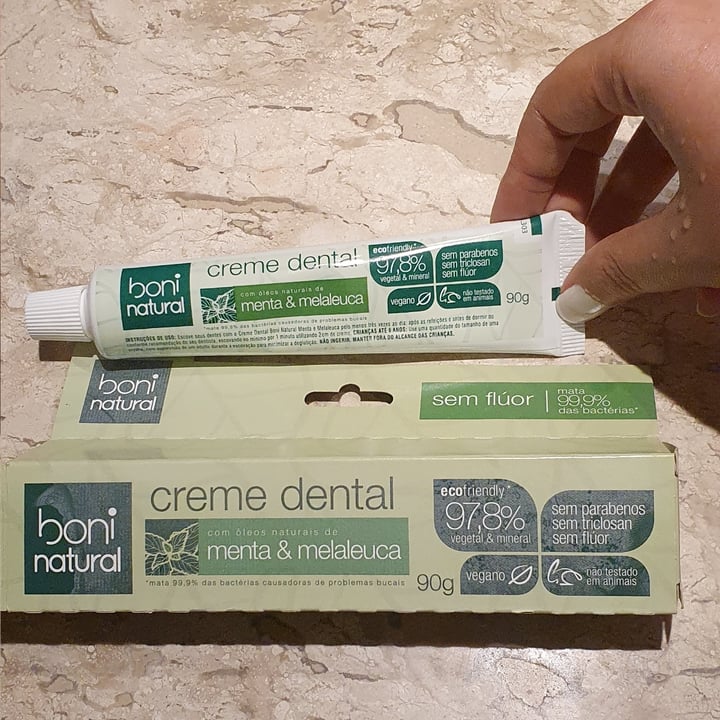 review photo of Boni natural Creme Dental Menta & Melaleuca shared by @viviazevedo on 04 May 2022 - review