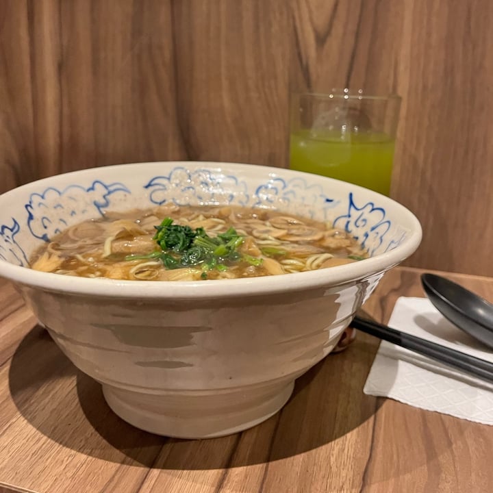 photo of EN Asian Food Ramen Vegano shared by @ivettnava on  15 Oct 2022 - review