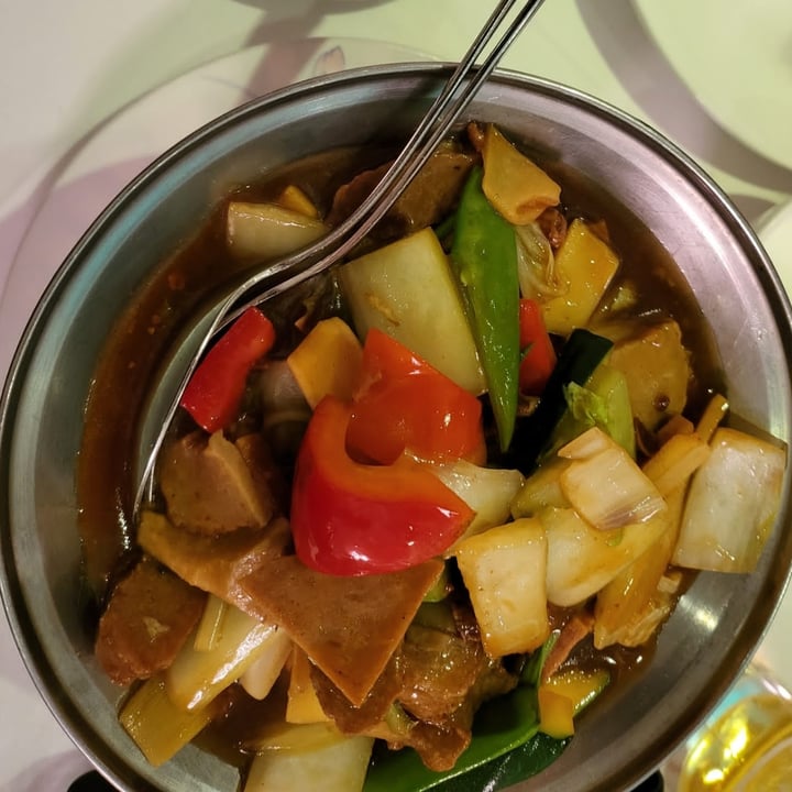 photo of Xu's Cooking Vegetarische Spezialitäten Acht-Schätze shared by @vegontour on  06 Mar 2022 - review