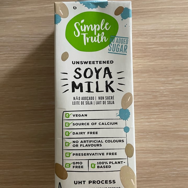 photo of Simple Truth Soy Milk Unsweetened shared by @thehumblechickpea on  21 Dec 2021 - review