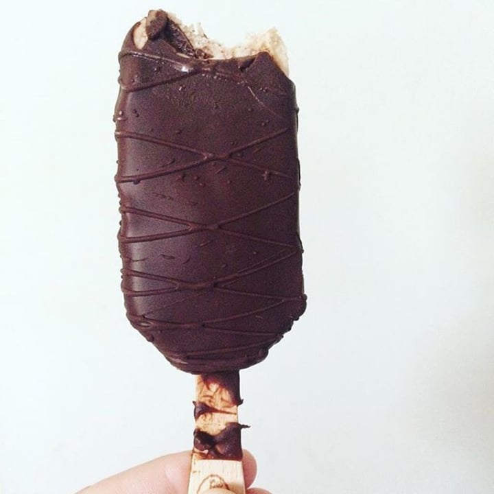 review photo of Häagen-Dazs Peanut Butter Chocolate Fudge Bars shared by @drhemp on 02 May 2020 - review