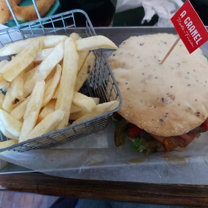 photo of A GRANEL CAMPANA Sandwich Vegan shared by @sofiadepaoli on  18 Sep 2021 - review