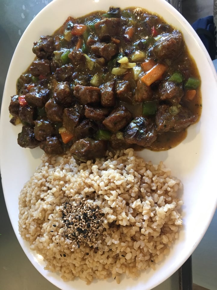 photo of Loving Hut Curry Mumbai shared by @sugarsniper on  18 Sep 2019 - review