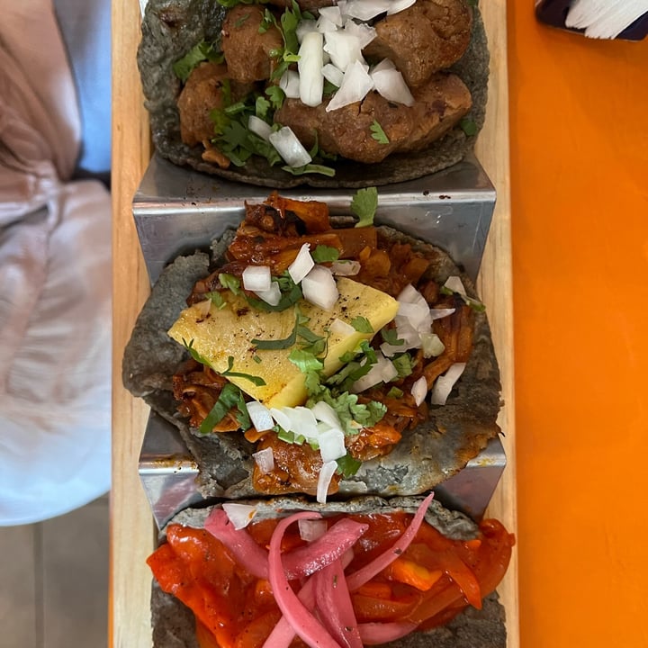photo of Veggicano Comida & Tienda Trilogía De Tacos shared by @natgutierr on  30 Jan 2022 - review