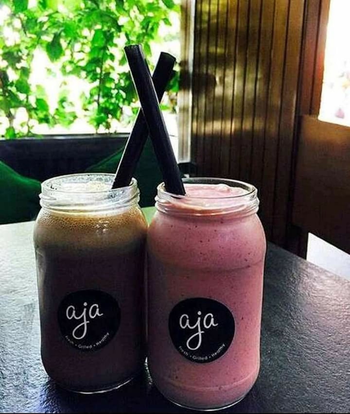 photo of AJA Fresh, Grilled & Healthy- Best Dessert Shop/Organic Food Cafe/Gluten free Food In Chandigarh Strawberry and Chocolate Smoothie Aja shared by @davinderhsi on  18 Feb 2020 - review