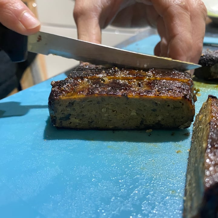 review photo of Coles Nature's Kitchen mushroom caramelised onion burgers shared by @arianemeschiatti on 05 Jul 2022 - review
