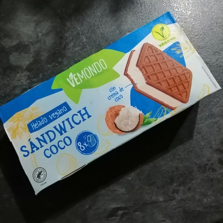 photo of Vemondo Coconut sandwich shared by @danielgl on  02 Aug 2021 - review