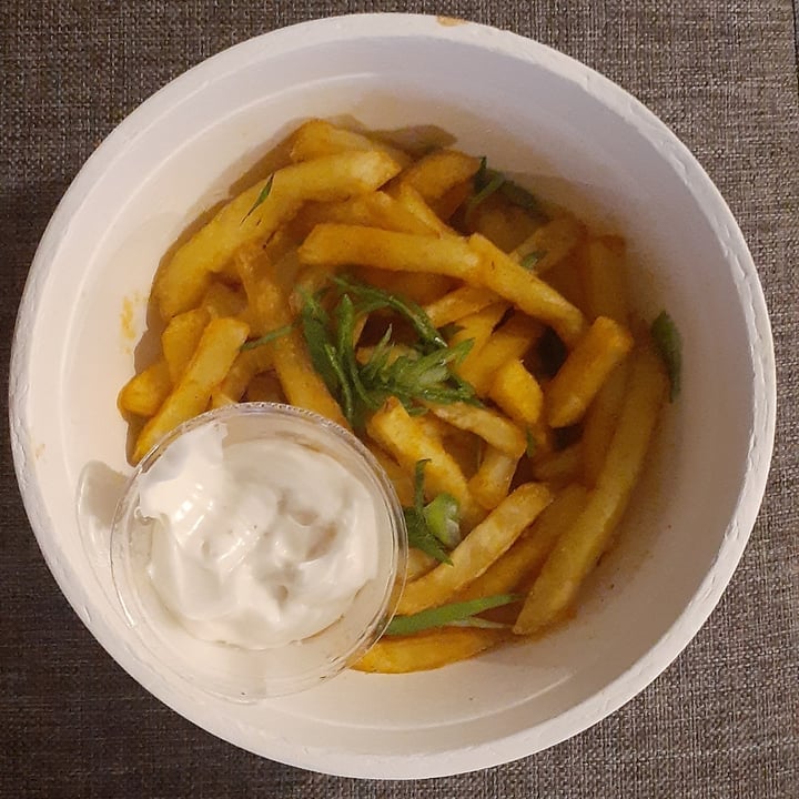 review photo of Kitchenita Argentina Papas Fritas Con Alioli Vegano shared by @julebellot on 08 Jul 2021 - review