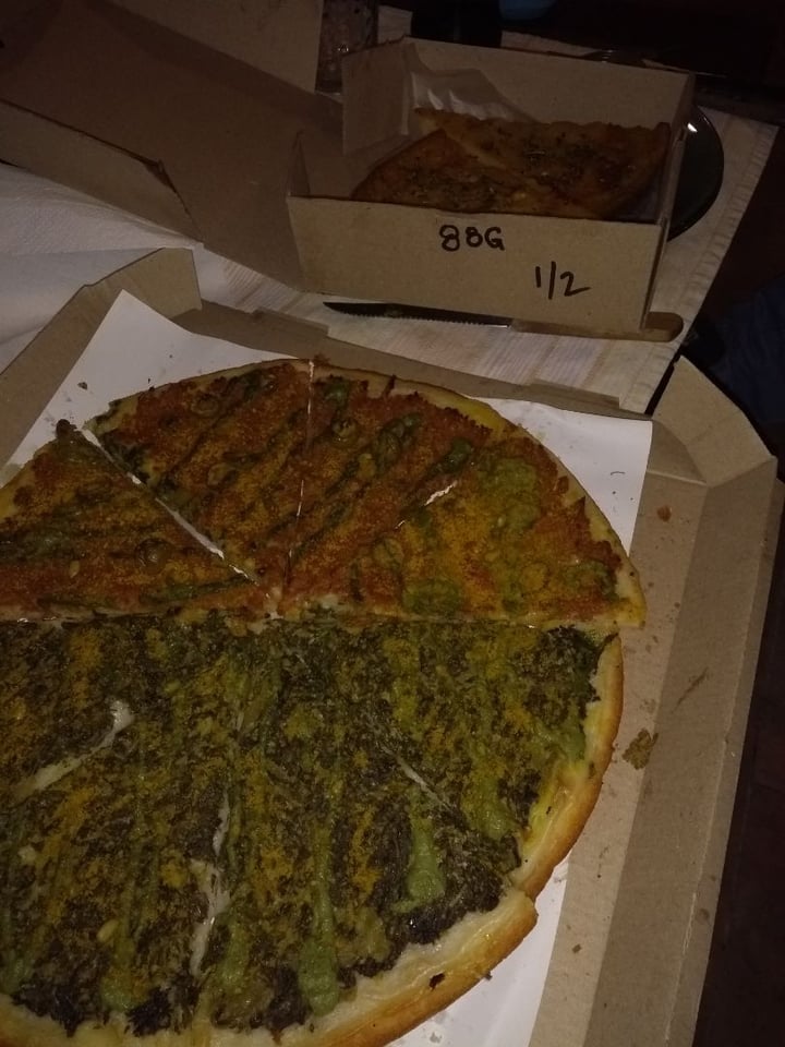 photo of Pizza Vegana Castelar Pizza miti-miti shared by @daif on  13 Jan 2020 - review