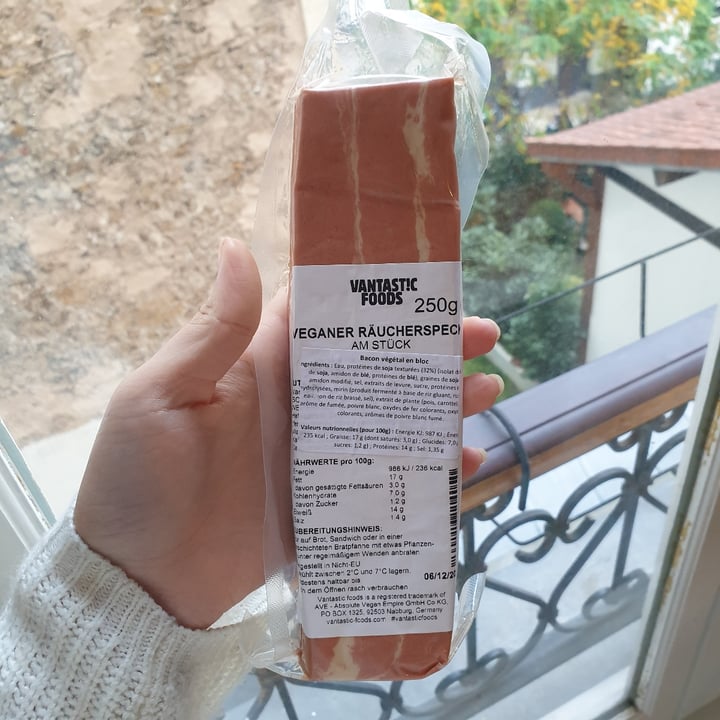 photo of Vantastic Foods Veganer Schinken Aufschnitt shared by @kiaracano on  31 Oct 2020 - review