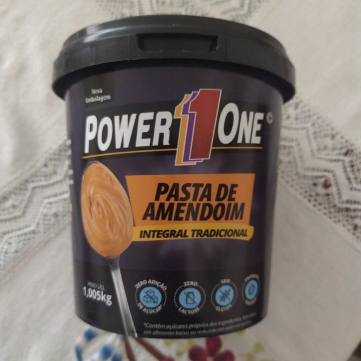 photo of power 1 one  pasta de amendoim shared by @carolinacorsi on  22 Sep 2022 - review
