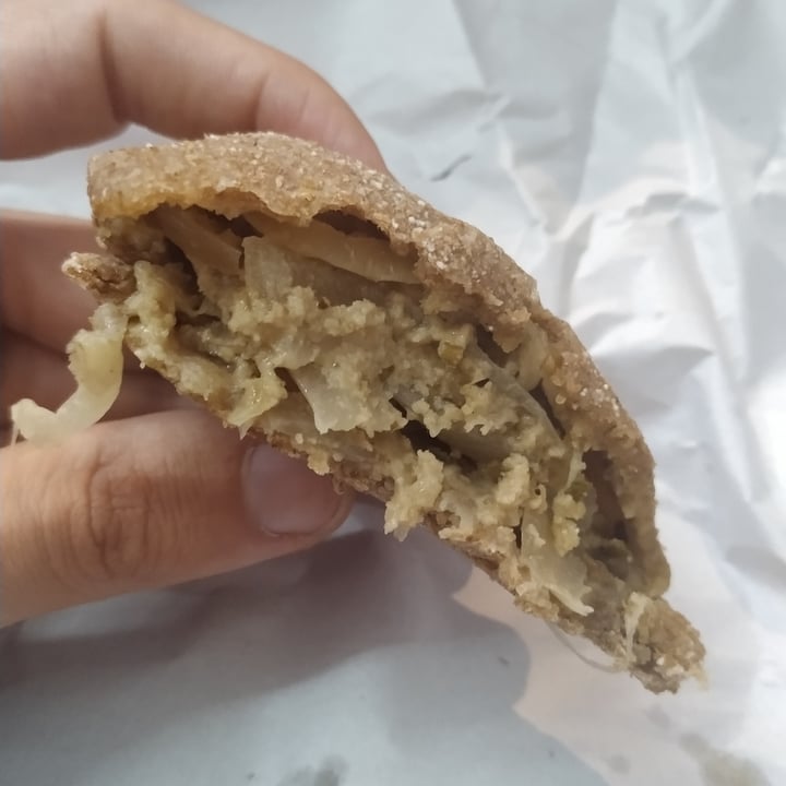 review photo of Veg & Soul Empanadas de masa integral y rellenos de cebolla con queso de girasol shared by @yisusvegan on 05 Feb 2021 - review