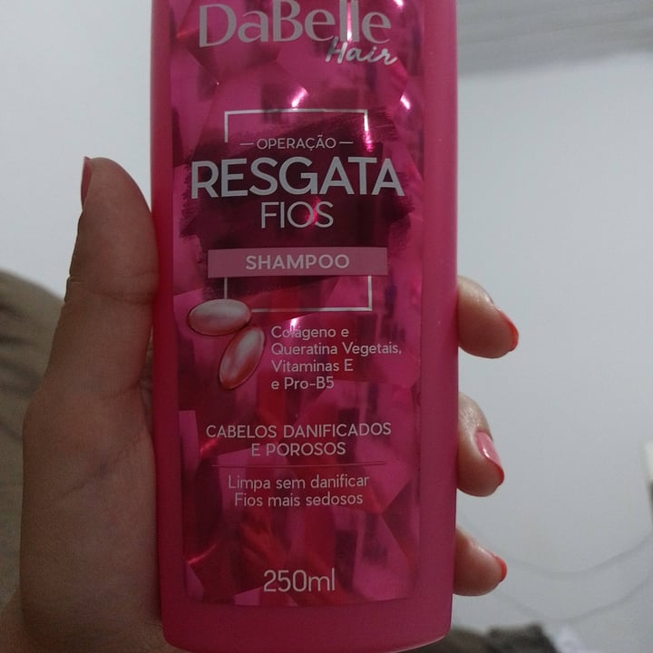 photo of DaBelle hair Shampoo shared by @kassiabarioni on  18 Apr 2022 - review
