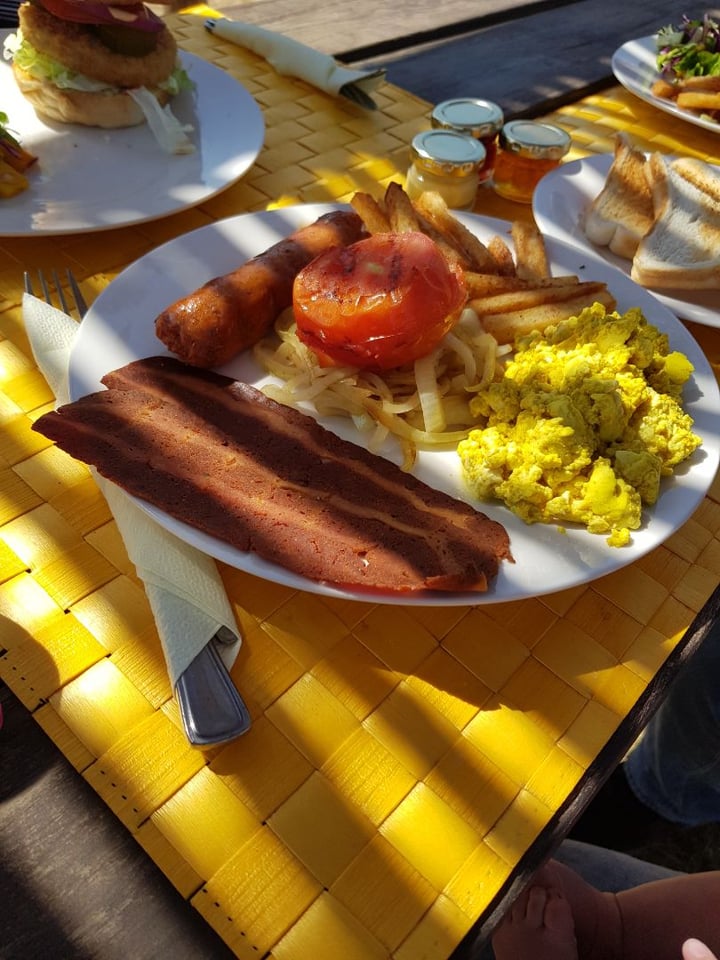 photo of Asher's Corner Cafe @ Ashers Farm Sanctuary Barn Breakfast shared by @courtney1207 on  04 Sep 2019 - review