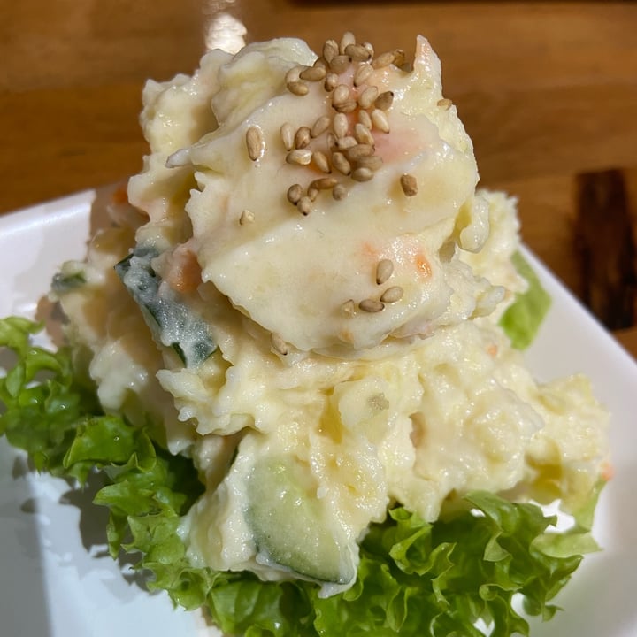 photo of Lucky Cat Vegan Potato Salad shared by @fxk on  17 Apr 2022 - review