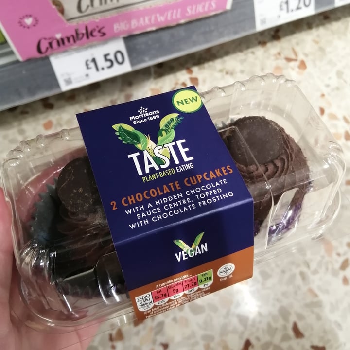 photo of Morrisons Chocolate Cupcake 🧁 shared by @maycimoo on  30 Sep 2021 - review