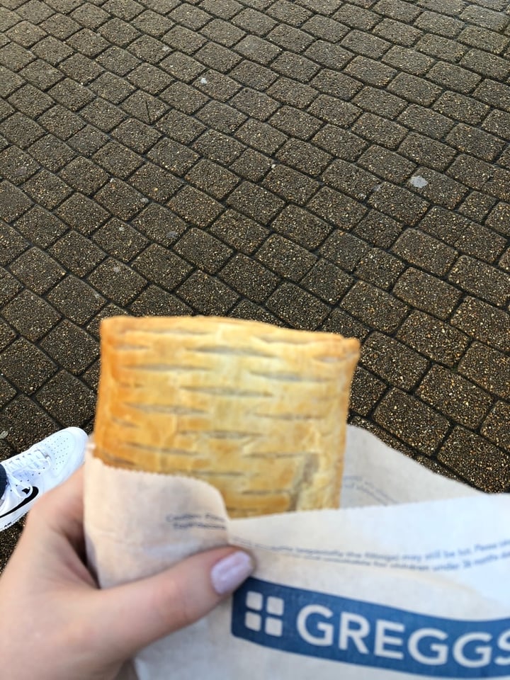 photo of Greggs Vegan Stake Bake shared by @shanahowells on  03 Mar 2020 - review