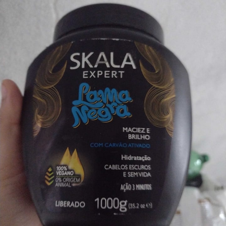 review photo of Skala Creme lama negra da skala meu preferido e 100%vegano e n tem testes em animais recomendo muito shared by @angeltalken on 06 Jan 2022 - review