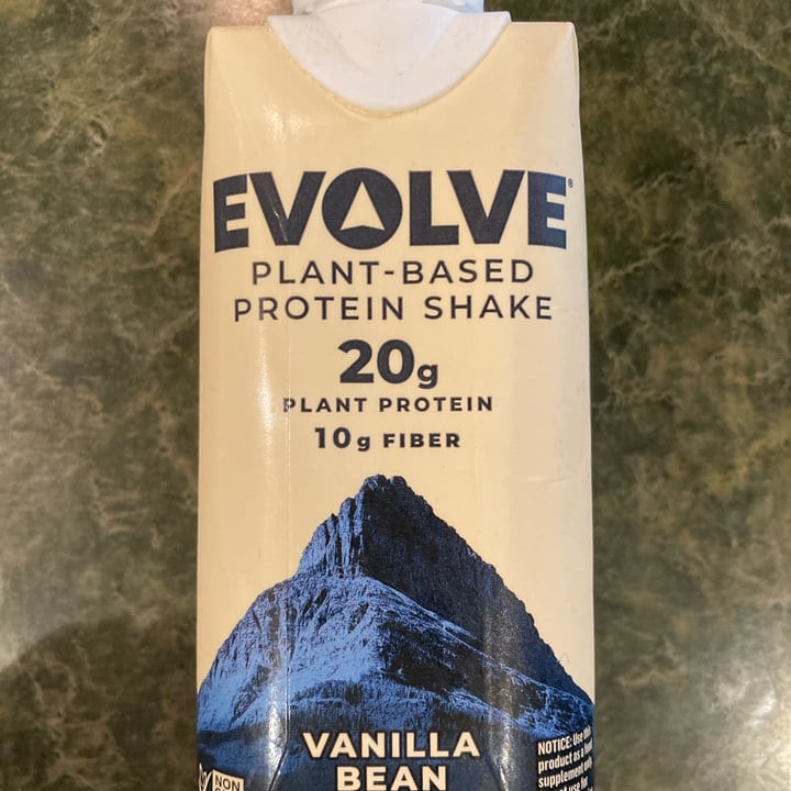 photo of Evolve Plant based vanilla bean protein shake shared by @tammydillon on  06 May 2022 - review