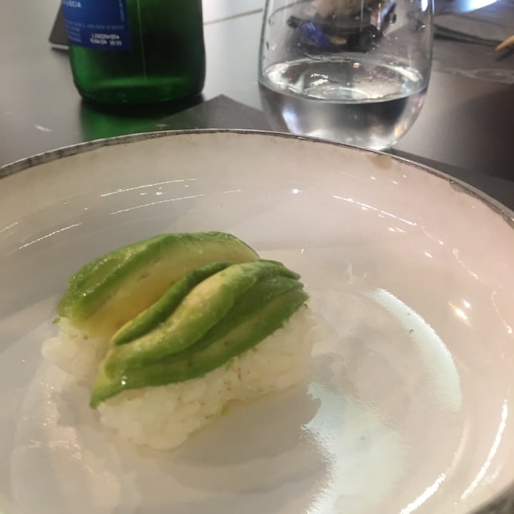 review photo of Ekko Sushi & Pokè Bowl Nigiri shared by @alessbica on 21 May 2022 - review