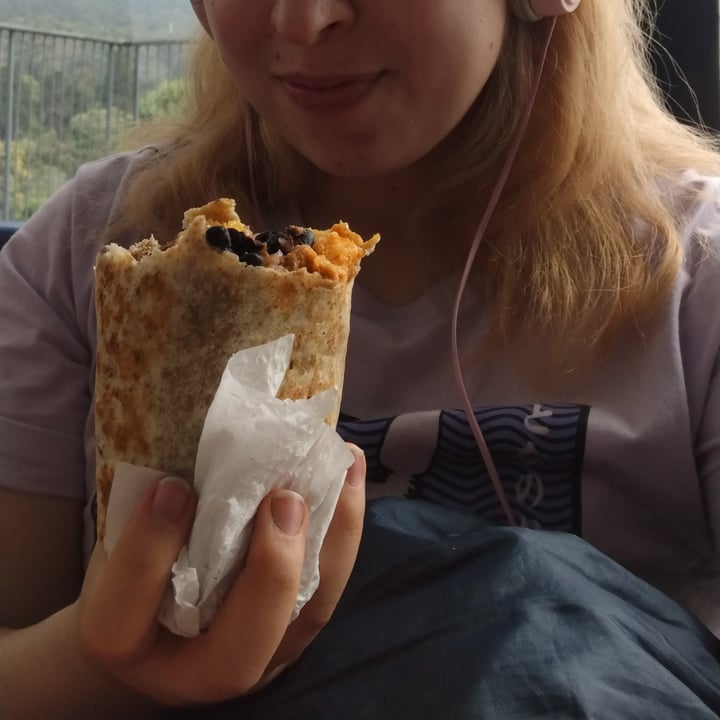 photo of La Cocinita Verde - Comida Vegana Vegan Burritos shared by @bambicienta on  18 Apr 2022 - review