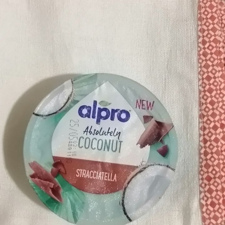 photo of Alpro Absolutely Coconut Stracciatella shared by @sally96 on  25 Apr 2022 - review