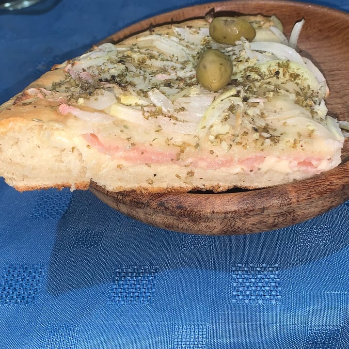 photo of Flipper palermo Fugazza rellena de jamón y queso shared by @naleuem on  26 Mar 2022 - review