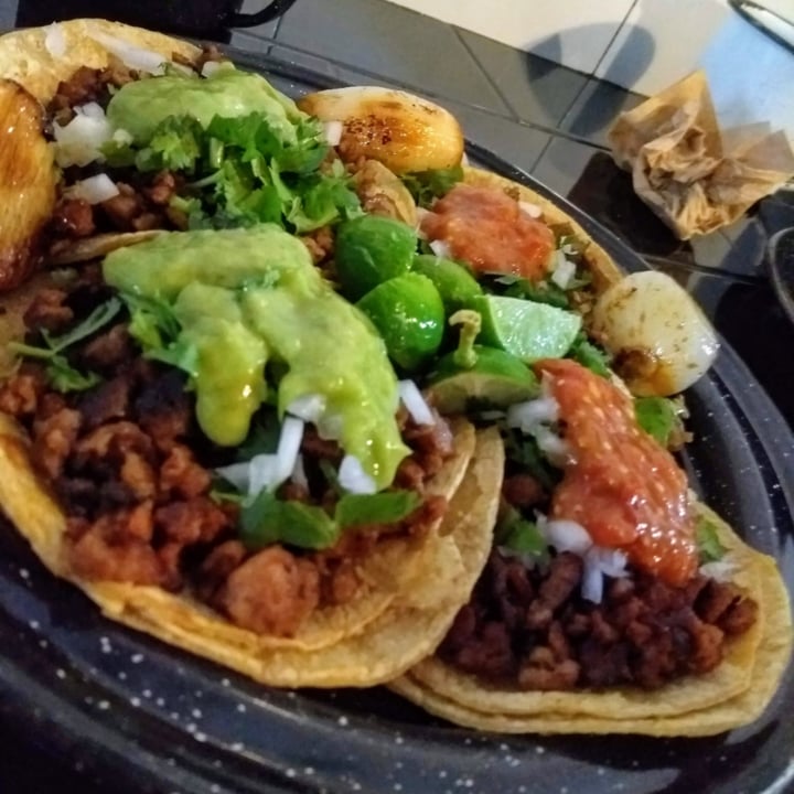 photo of Por siempre vegana 2 Tacos al Pastor (Órden de 5) shared by @veganaana on  16 Jan 2021 - review