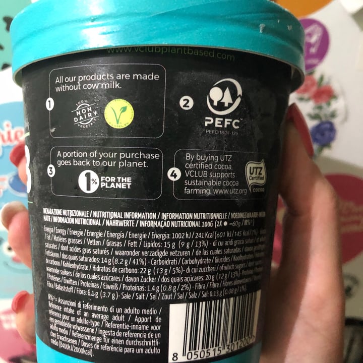 photo of VClub Coconut & Brownie shared by @veganningbetter on  15 May 2021 - review