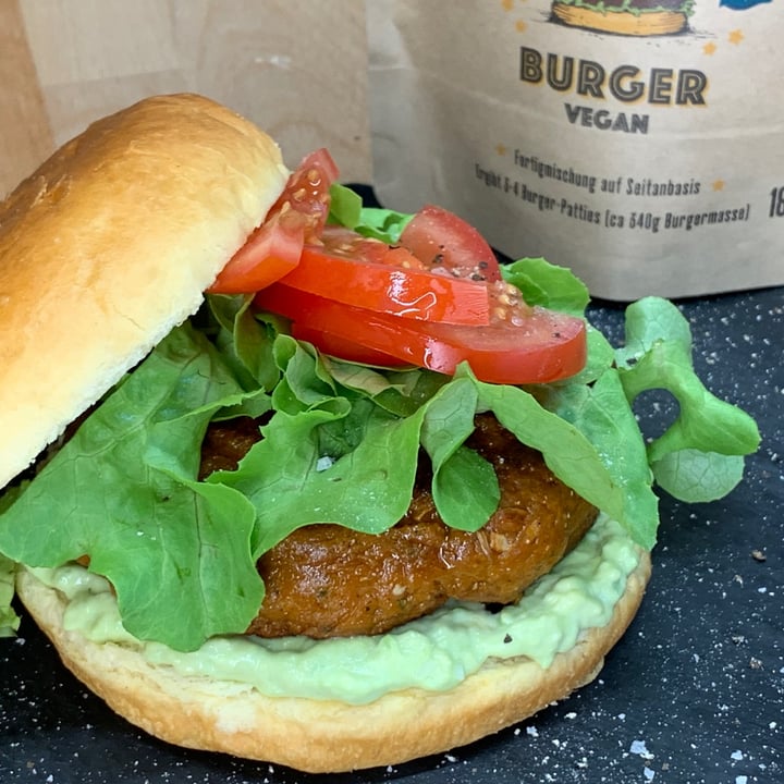 photo of EarlyGreen EarlyGreen „Burger“ Mix shared by @earlygreen on  14 Oct 2020 - review