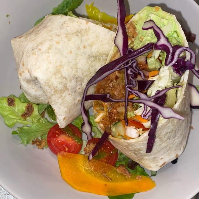 菜肴“BBQ Jackfruit Wrap”的照片